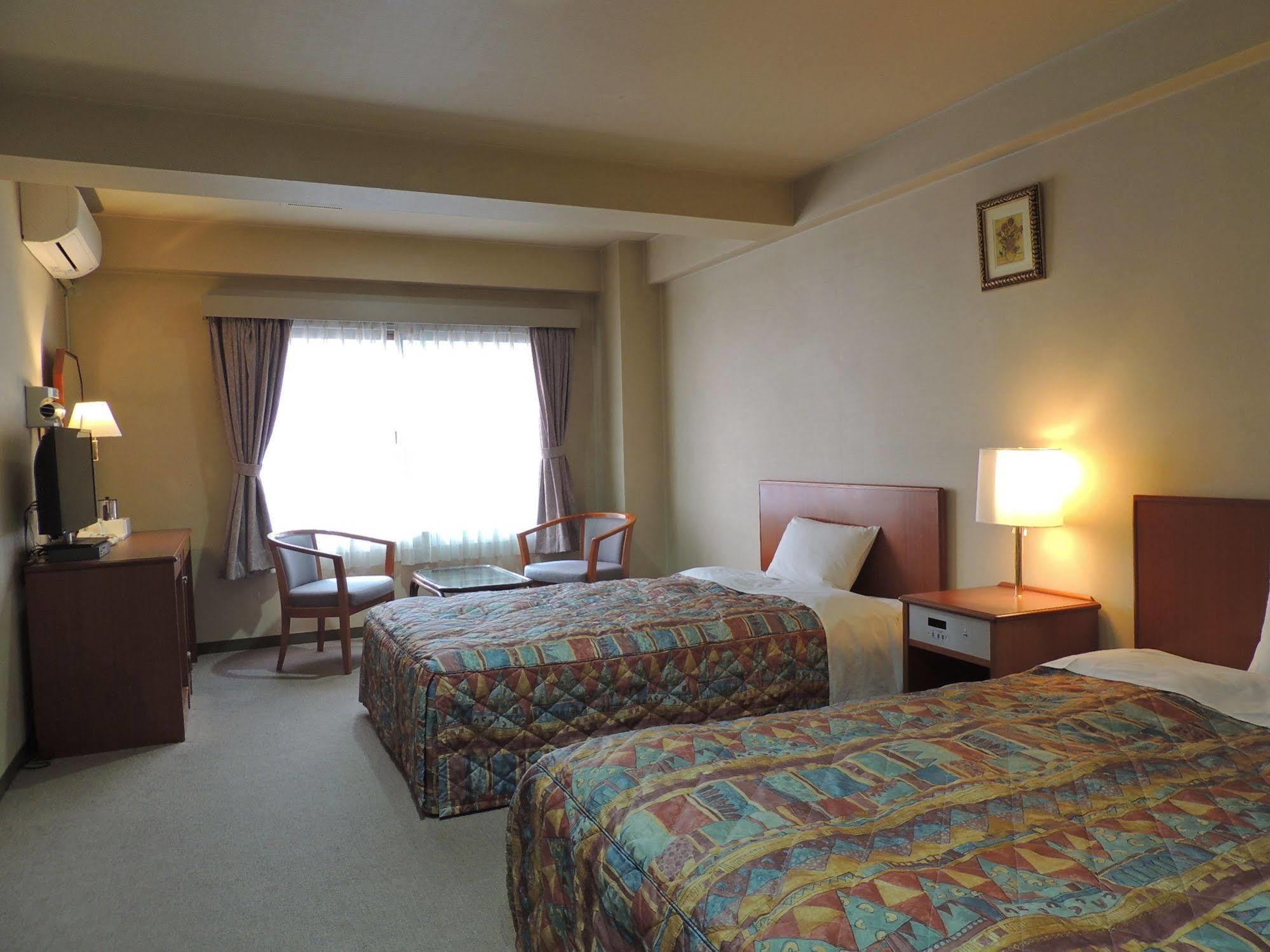 Hotel New Tohoku Tōkyō Extérieur photo