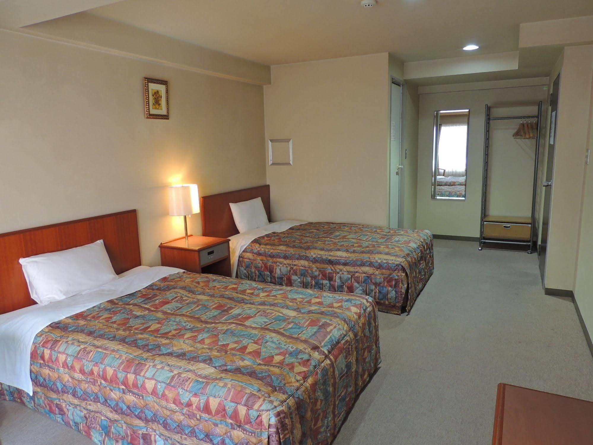 Hotel New Tohoku Tōkyō Extérieur photo